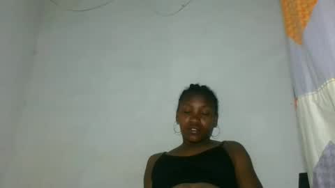 fayence09 online show from November 14, 2025, 10:29 pm