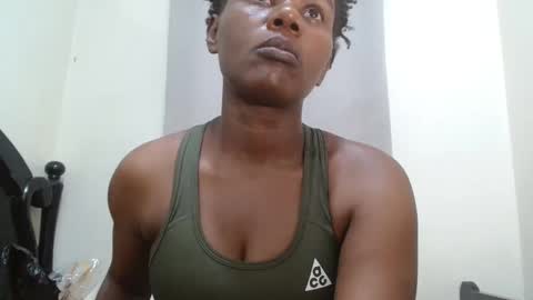 fayrie1 online show from November 21, 2025, 11:31 am