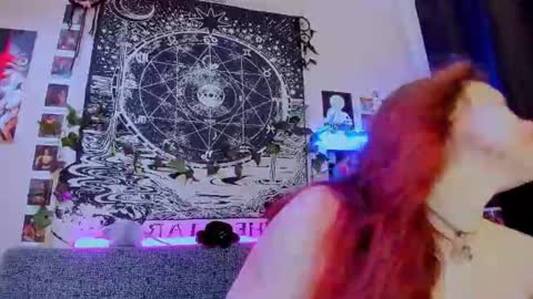 Snapshot of fearlessdiva_x chatting on June 18, 2026, 2:23 am Diva online show from June 18, 2026, 2:23 am