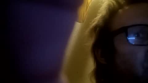 Snapshot of feelinfreeky chatting on February 16, 2026, 7:48 am I love to do C2C online show from February 16, 2026, 7:48 am