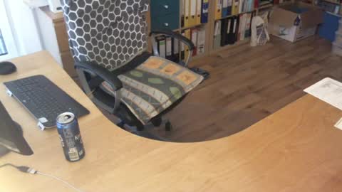 feet4u_barefooter online show from June 19, 2026, 7:28 pm