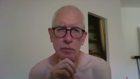 Snapshot of feetlove5608 chatting on August 4, 2026, 10:40 am feetlove5608 online show from August 4, 2026, 10:40 am