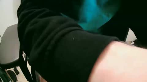 feetlover7878 online show from March 11, 2025, 4:51 pm