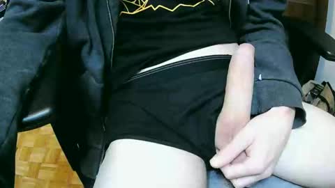 feetlover7878 online show from October 19, 2025, 3:45 pm