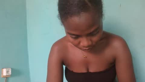 felanaa online show from April 5, 2026, 12:13 pm