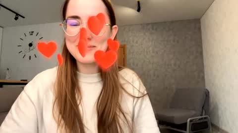 Snapshot of feleciacockrell chatting on March 21, 2026, 8:19 am Mary online show from March 21, 2026, 8:19 am