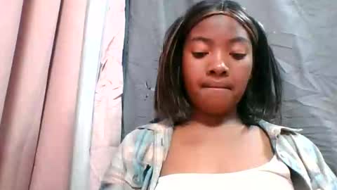 felice364342 online show from May 23, 2026, 7:18 pm