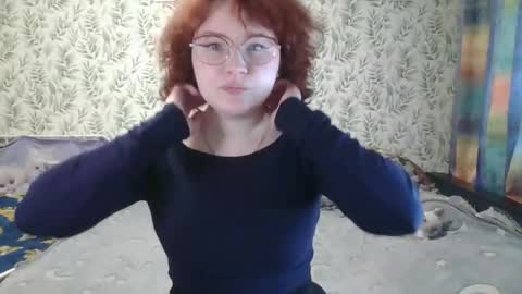 felicity_play online show from April 30, 2026, 6:09 am