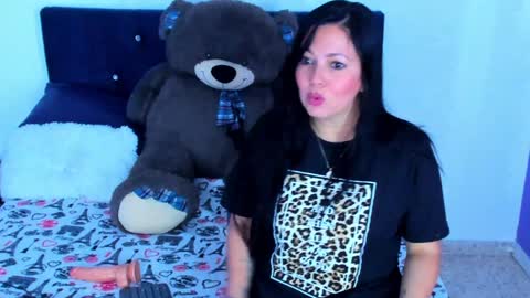 Snapshot of felinagrrr chatting on January 21, 2025, 4:58 pm felina online show from January 21, 2025, 4:58 pm