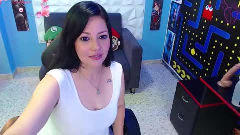 Snapshot of felinagrrr chatting on February 18, 2025, 8:58 pm felina online show from February 18, 2025, 8:58 pm