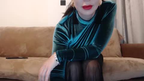 FelineChic online show from January 8, 2025, 5:16 am