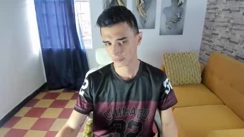 felipe colinss online show from April 18, 2026, 12:09 pm