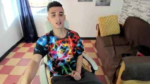 felipe colinss online show from June 1, 2026, 12:18 pm