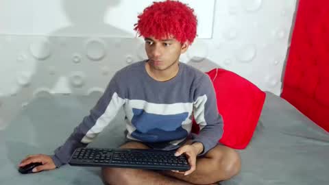 andres felipe benitez online show from November 23, 2025, 3:39 am