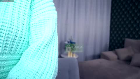 Hello im Nova online show from February 8, 2026, 4:27 am