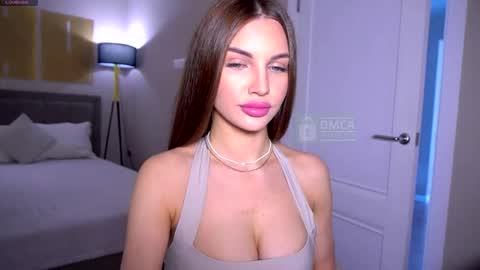 Snapshot of felissiany chatting on May 13, 2026, 1:14 am Hello im Nova online show from May 13, 2026, 1:14 am