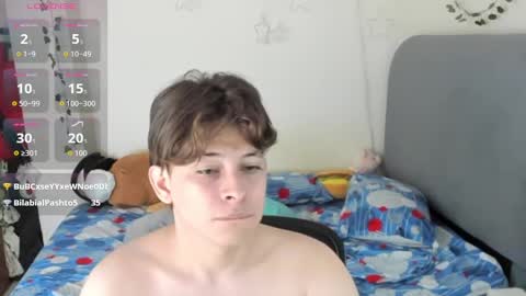 Snapshot of felix_leex chatting on October 11, 2025, 7:01 pm Felix leex online show from October 11, 2025, 7:01 pm