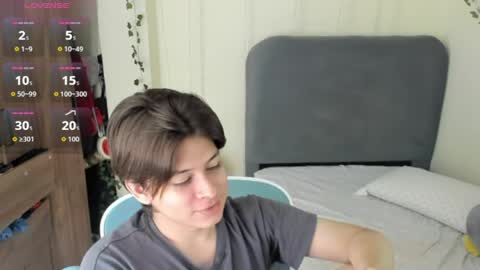 Snapshot of felix_leex chatting on May 2, 2026, 7:41 pm Felix leex online show from May 2, 2026, 7:41 pm