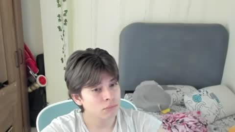 Snapshot of felix_leex chatting on July 12, 2026, 12:51 pm Felix leex online show from July 12, 2026, 12:51 pm