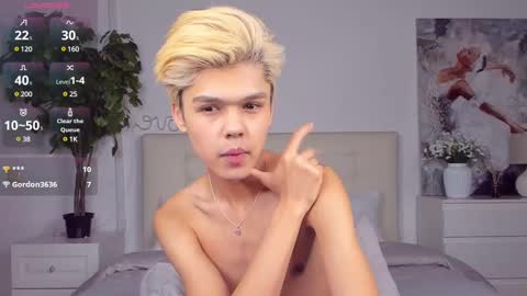 Felix online show from March 5, 2025, 10:32 pm