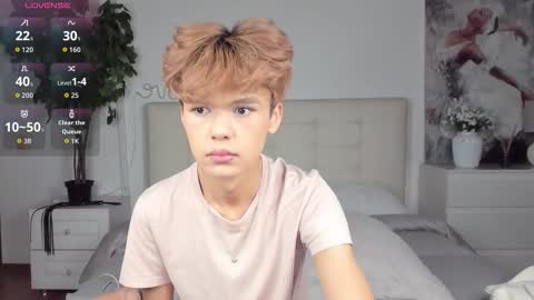 Felix online show from September 28, 2025, 4:12 pm