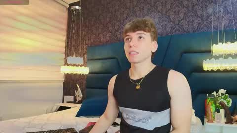 Femboy Max online show from January 13, 2026, 12:10 pm