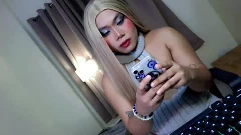 Snapshot of femboy_veronica chatting on June 15, 2026, 4:31 pm femboy_veronica online show from June 15, 2026, 4:31 pm