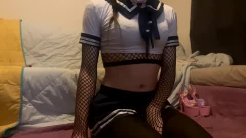 Femboyhorse online show from December 2, 2024, 2:42 am