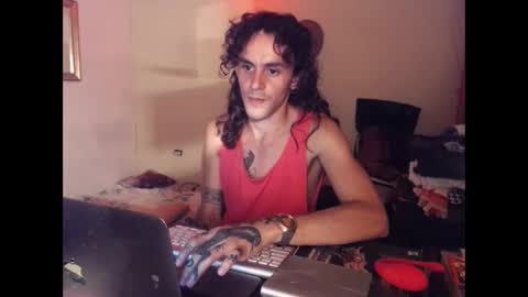 Snapshot of femmedaniel chatting on October 19, 2025, 11:05 pm femmedaniel online show from October 19, 2025, 11:05 pm