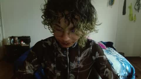 Fenix online show from March 4, 2025, 9:11 pm