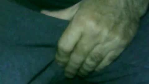 fer_2197 online show from November 16, 2025, 8:25 pm