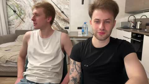Snapshot of ferminlune chatting on April 25, 2026, 4:48 pm ferminlune online show from April 25, 2026, 4:48 pm