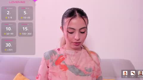 fernanda  online show from June 19, 2026, 3:49 pm