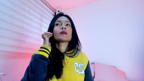 fernanda_liie_ online show from March 24, 2026, 12:10 pm