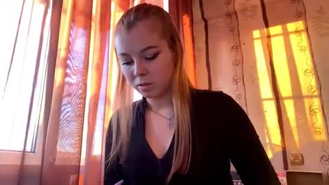 fernandamathson online show from October 18, 2025, 11:00 am