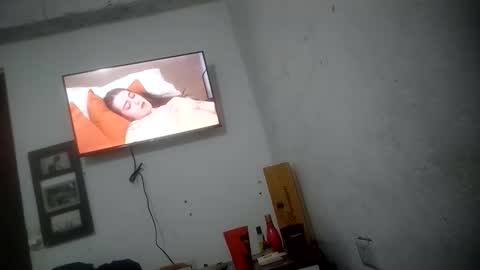 Snapshot of fernandesbentolucas173 chatting on January 7, 2026, 7:22 am fernandesbentolucas173 online show from January 7, 2026, 7:22 am