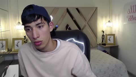 FER PHOENIX online show from December 30, 2024, 3:36 am