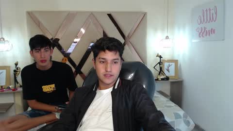 FER PHOENIX online show from January 8, 2025, 4:12 am