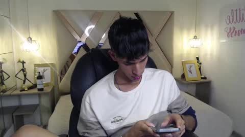 FER PHOENIX online show from March 7, 2025, 6:46 am