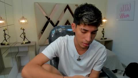 FER PHOENIX online show from February 11, 2026, 3:11 am