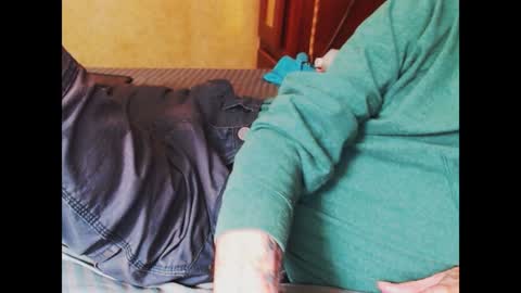 ferra_testarossa online show from January 9, 2025, 2:11 am