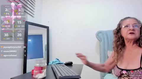 Marcela online show from May 15, 2026, 11:56 pm