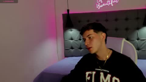 Fer and Rayder online show from October 17, 2025, 12:41 pm