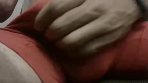 fescarf1991 online show from December 16, 2025, 5:01 am