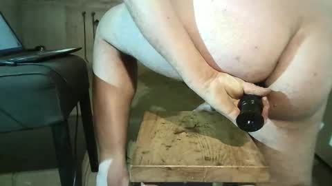 fetish_slut86 online show from November 4, 2025, 9:47 pm