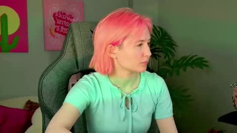 Rey online show from September 29, 2025, 11:48 am