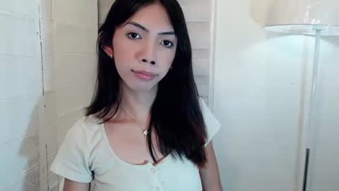 feyaaa online show from February 5, 2025, 8:00 am