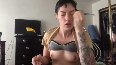 fgsammie online show from December 13, 2025, 7:53 pm