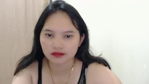 fhwilloughbyxx online show from June 2, 2026, 12:40 pm