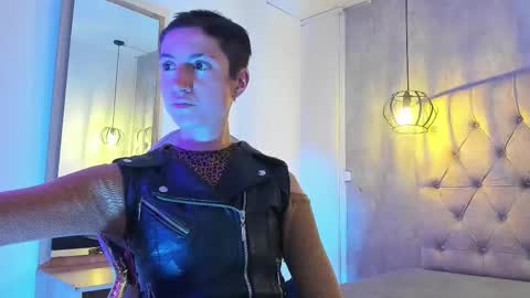   online show from January 15, 2026, 12:10 pm